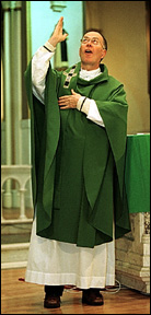 Fr. Tom Coughlin celebrating Mass